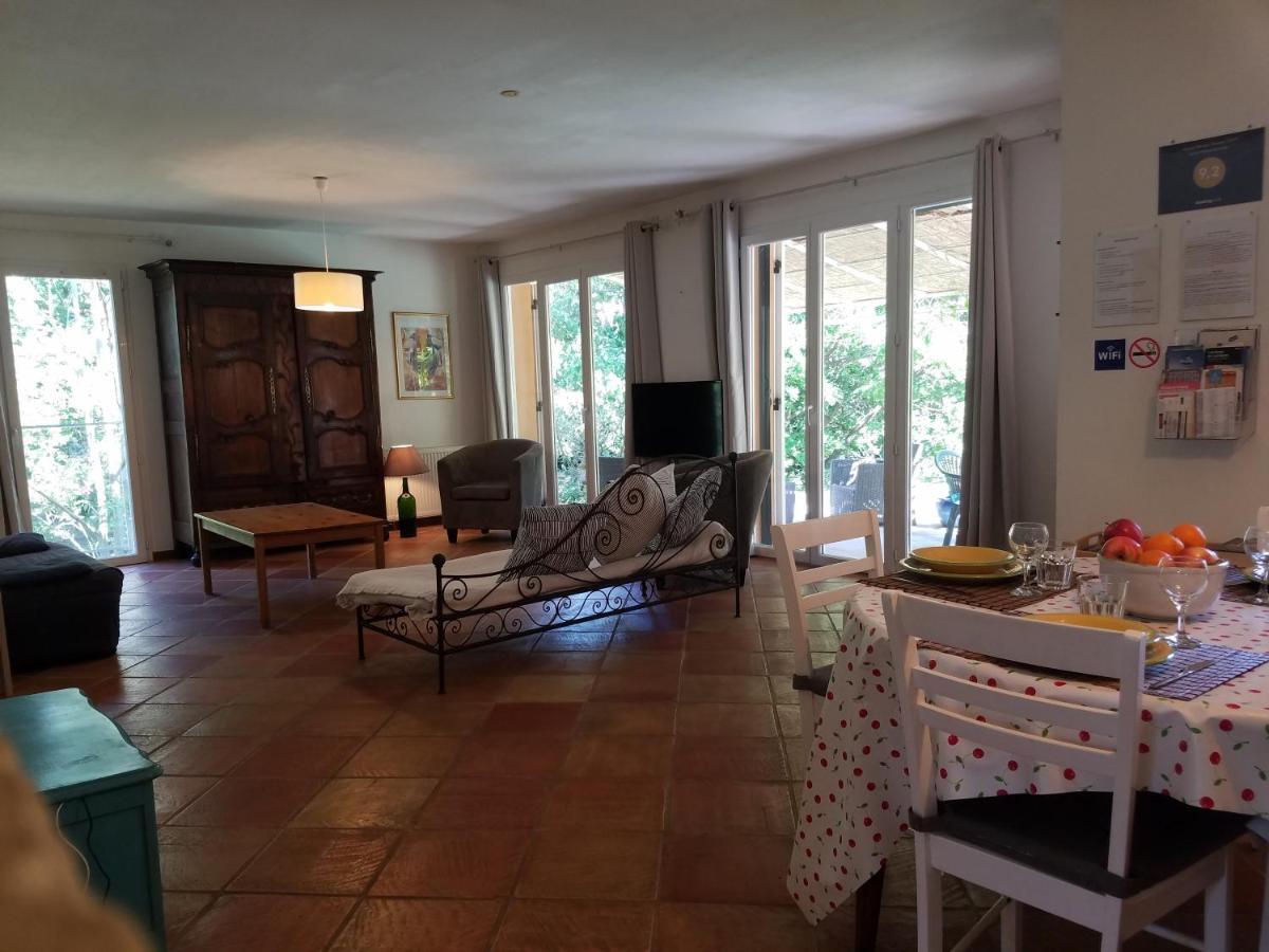 Willa Entre Nimes Et Arles Bellegarde  Zewnętrze zdjęcie
